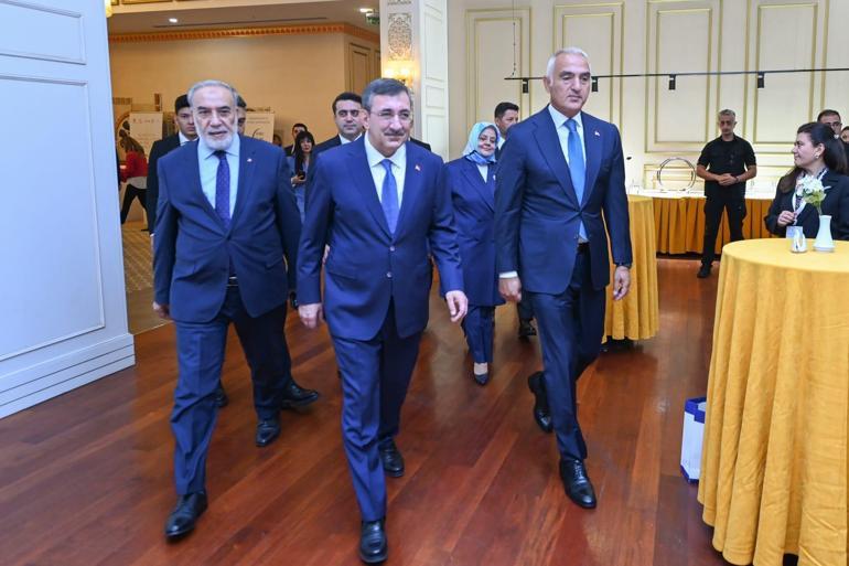 Cevdet Yılmaz: İnsan haklarını savunan herkes, Müslümanlara saldırılara da aynı açık tavrı almalı