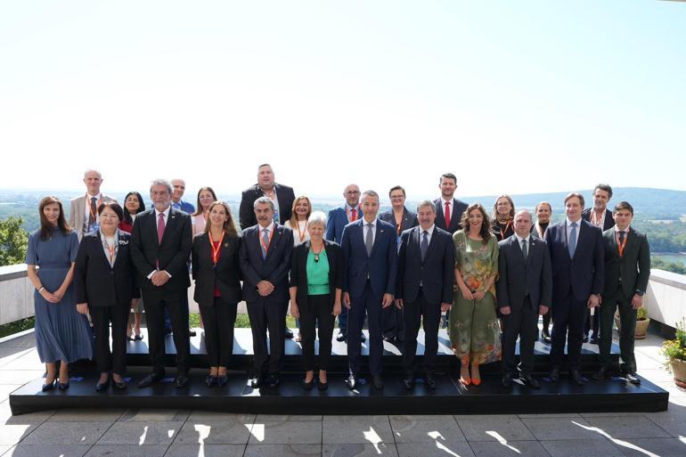 Milli Eğitim Bakanı Tekin, Slovakyada PISA 2025 Bölgesel Toplantısına katıldı