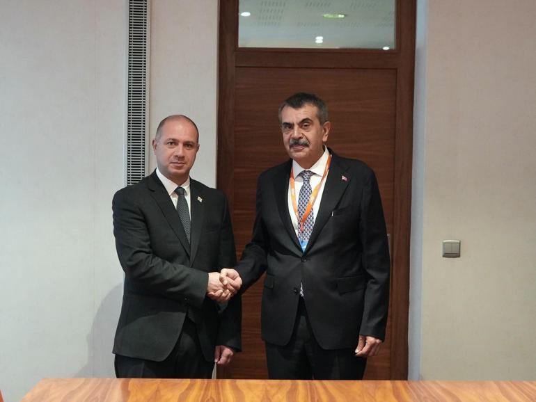 Milli Eğitim Bakanı Tekin, Bratislavada ikili görüşmeler gerçekleştirdi