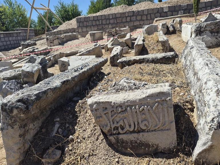 Selçuklu mirası Kırk Kardeşler Mezarlığı’nda restorasyon çalışması