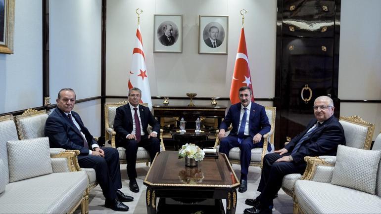 Cumhurbaşkanı Yardımcısı Yılmaz, KKTC Başkanı Üstel ile görüştü