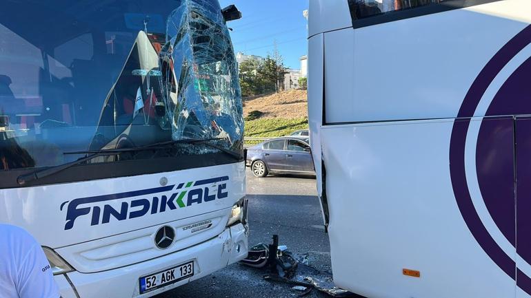 Ümraniyede 4 aracın karıştığı zincirleme kaza