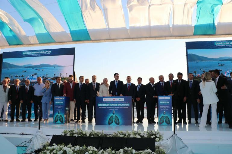 Bakan Kurum: Denizlerimizin, kirletilmesine tahammülümüz yoktur