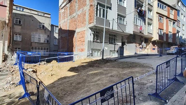 Sultangazide hafriyat çalışması sırasında temelinde kayma olan 4 katlı bina tahliye edildi
