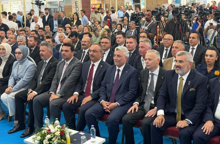 Bakan Bolat: İhracatta yıl sonunda 410 milyar doları aşacağız