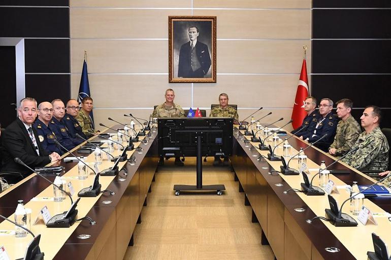 Genelkurmay Başkanı Orgeneral Bayraktaroğlu, NATO Avrupa Müttefik Yüksek Komutanı Greynkewich ile görüştü