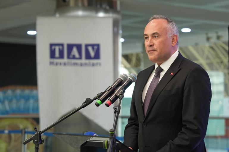 TAV Havalimanları İzmir’de 20’nci yılını kutluyor