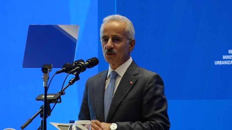 Bakan Kurum: Okyanuslarımızın geleceği devasa bir risk altındadır