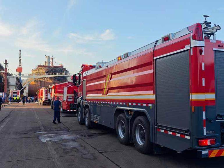 Çinde tersanedeki kargo gemisinde yangın: 20 ölü, 5 yaralı