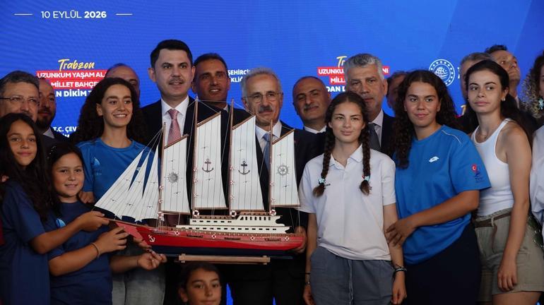 Bakan Kurum: Okyanuslarımızın geleceği devasa bir risk altındadır