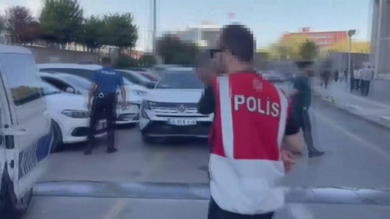 Sarıyer’de oyuncu Melisa Döngel’i trafikte silahla tehdit eden sürücü tutuklandı