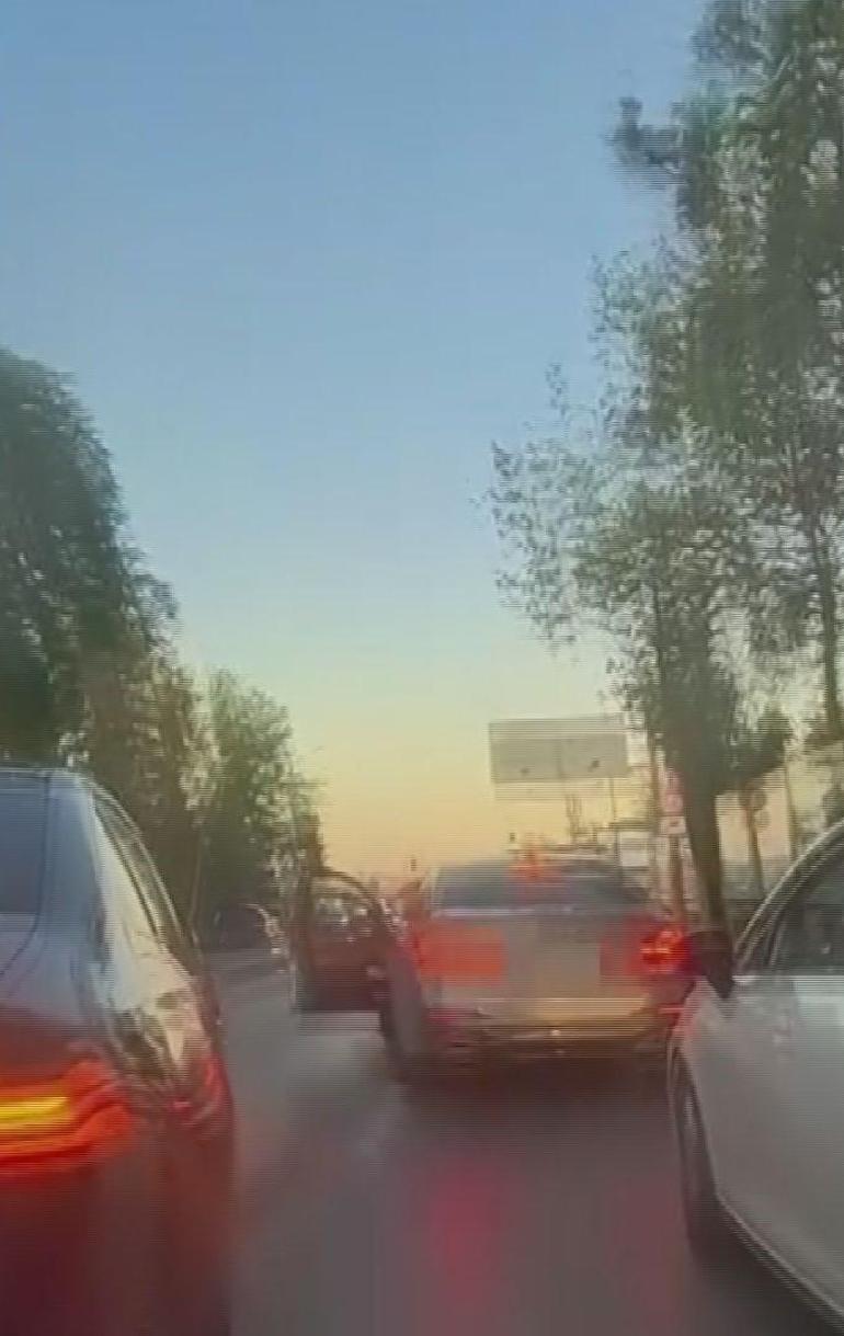 Sarıyer’de oyuncu Melisa Döngel’i trafikte silahla tehdit eden sürücü tutuklandı