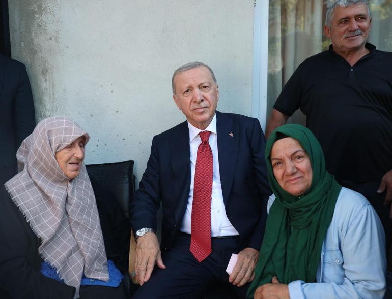 Cumhurbaşkanı Erdoğan, Rizede komşularını ziyaret etti