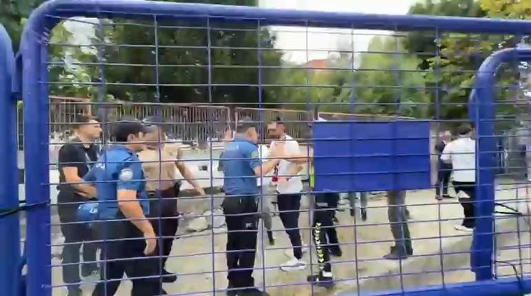 Zonguldak Kömürspor - Karabük İdman Yurdu maçında taraftarlar arasında arbede