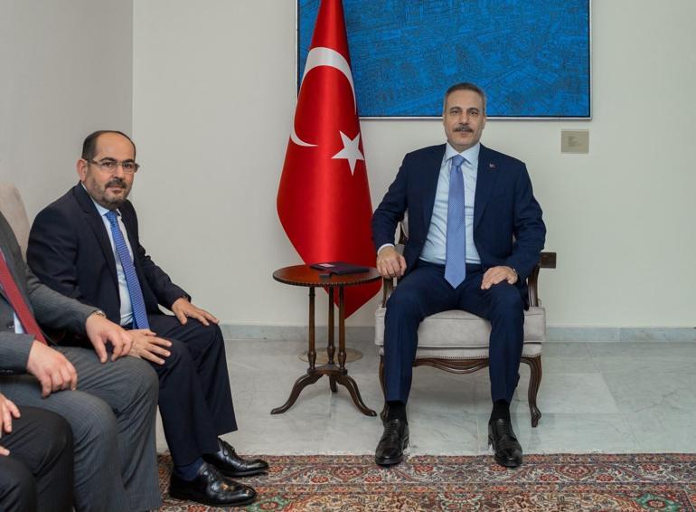 Bakan Fidan, Suriye Türkmen Meclisi Başkanı Mustafa ve beraberindeki heyet ile görüştü