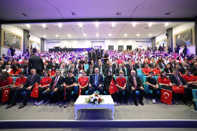 Cumhurbaşkanı Erdoğan: PISA 2025 raporuna göre Türkiye, puanını en fazla artıran ülke oldu