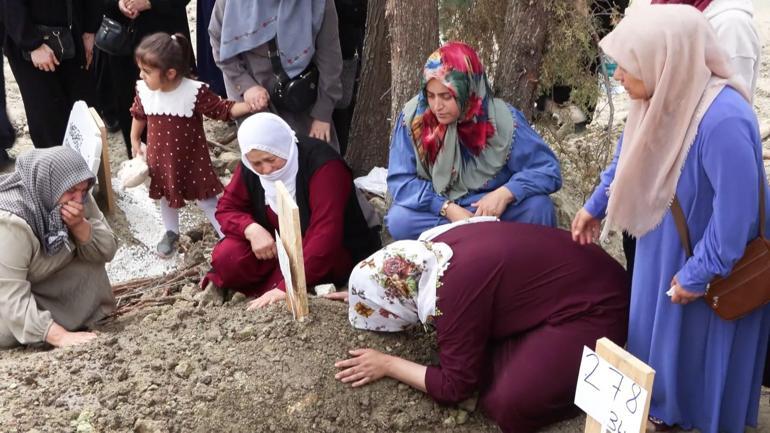 Eyüpsultanda otobüs yangınında hayatını kaybeden Yüsra son yolculuğuna uğurlandı