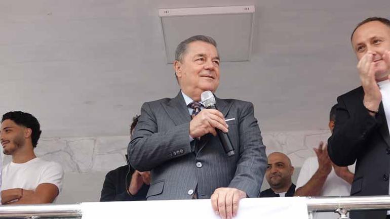 Samsunspor, minik taraftarlarını defter kampanyasında buluşturdu