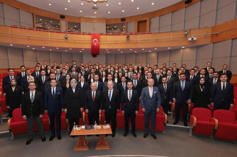 Bakan Güler, kaymakam adaylarıyla bir araya geldi