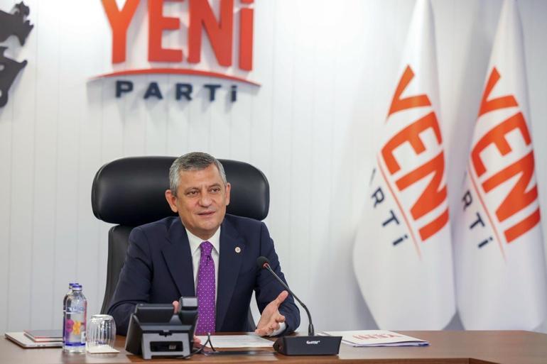 Yeni Partili Emre: İsmimizi koruyoruz