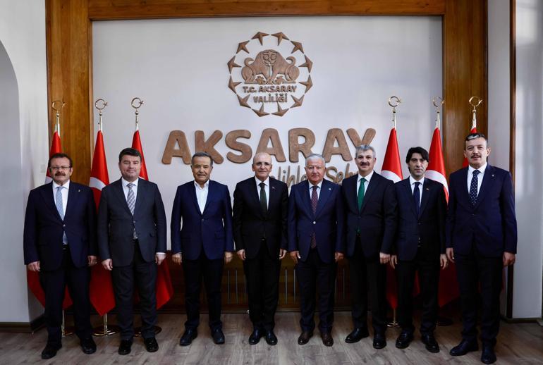 Bakan Şimşek, Aksaray’da ziyaretlerde bulundu