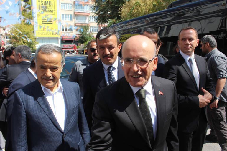 Bakan Şimşek, Aksaray’da ziyaretlerde bulundu