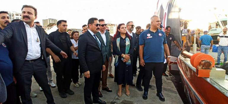 İskenderun’da balıkçılar ‘Vira Bismillah’ dedi