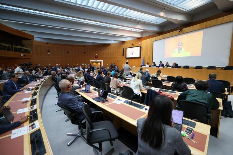 COP31 Başkanı Kurum, Cenevre’de ‘COP31 Dünya Meteoroloji Örgütü Bilgilendirme Toplantısı’na katıldı