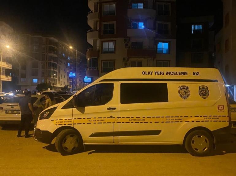 Eski eşini öldürüp, oğlunu yaraladıktan sonra kendi yaşamına son verdi