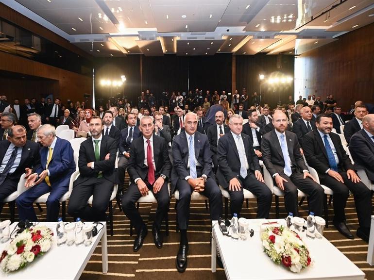 Bakan Ersoy: İstanbul dünyanın en büyük etkinliklerine ev sahipliği yapabilecek sayılı metropollerden biri