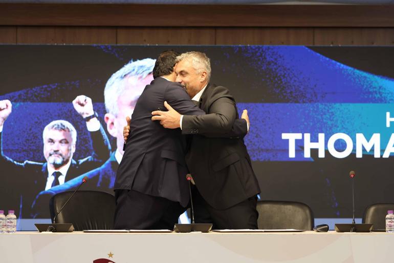 Trabzonspor’da teknik direktör Thomas Reis’e imza töreni