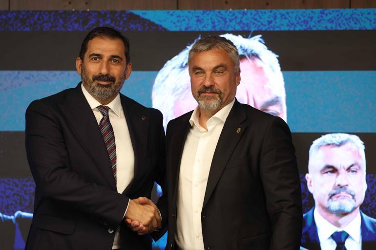 Trabzonspor’da teknik direktör Thomas Reis’e imza töreni