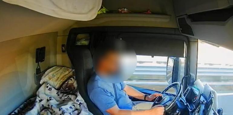 Türk TIRı, İtalyada maskeli ve silahlı 4 kişi tarafından gasbedildi