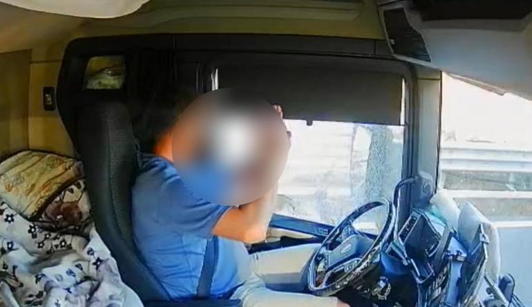 Türk TIRı, İtalyada maskeli ve silahlı 4 kişi tarafından gasbedildi