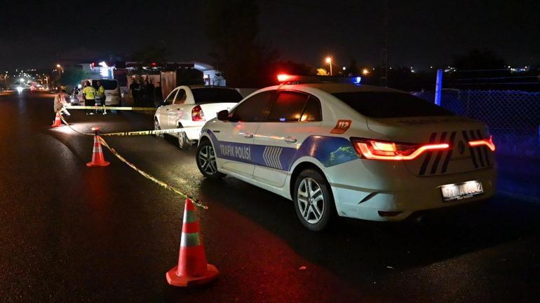 Trafik kazasında inceleme yapan polis memuru, otomobilin çarpması sonucu şehit oldu