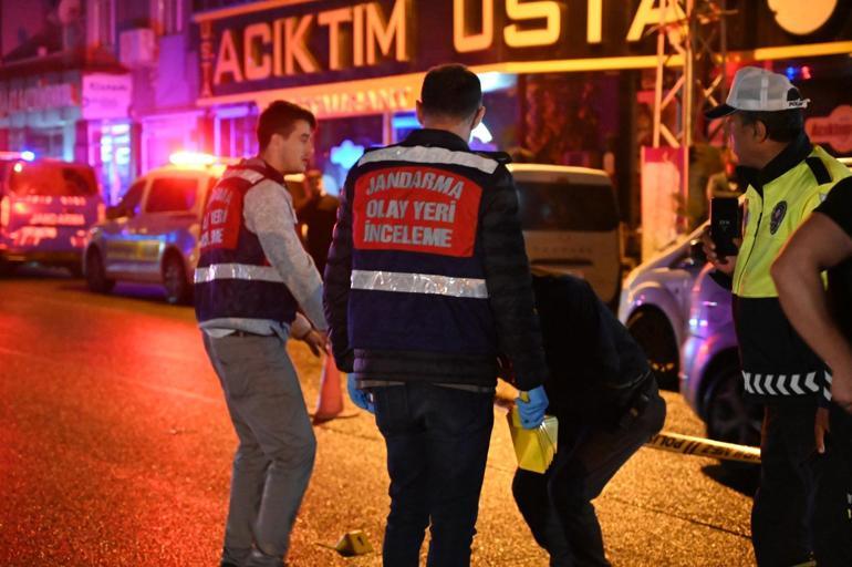 Trafik kazasında inceleme yapan polis memuru, otomobilin çarpması sonucu şehit oldu