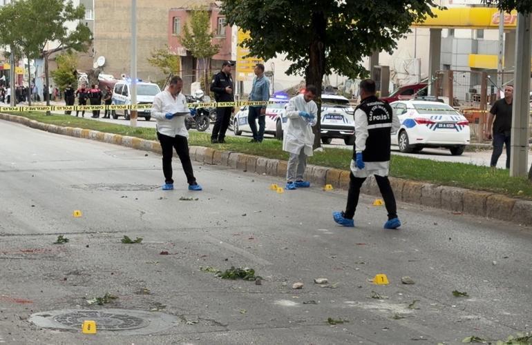 Erzurum’da boşanma aşamasındaki çiftin yakınları arasında silahlı çatışma: 1’i polis 12 yaralı