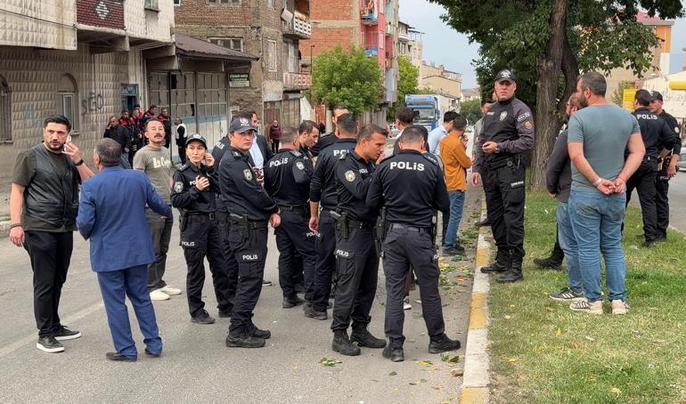 Erzurum’da boşanma aşamasındaki çiftin yakınları arasında silahlı çatışma: 1’i polis 12 yaralı