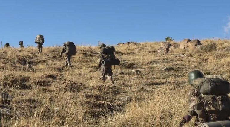 Komandolar, Somalili askeri personelle Erciyese tırmandı