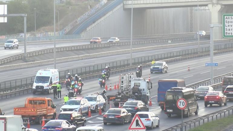 İstanbul’da bisiklet yarışı nedeniyle FSM Köprüsünde Ankara yönü trafiğe kapatıldı