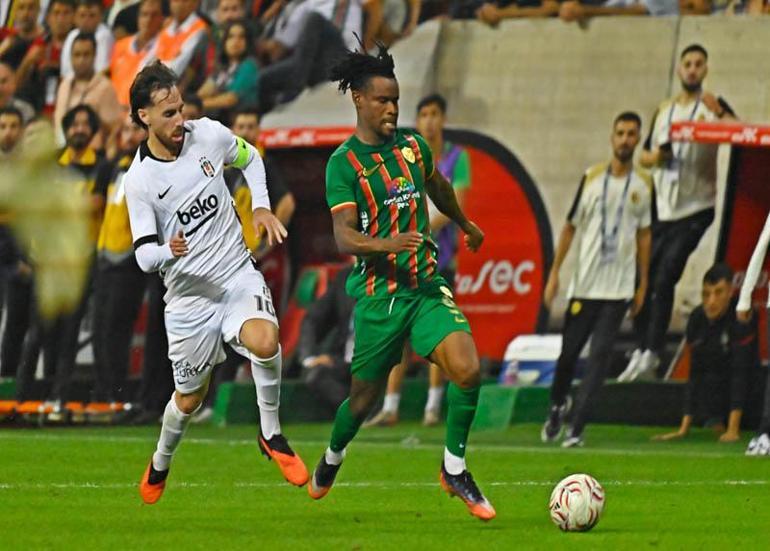 Beşiktaş deplasmanda yenildi
