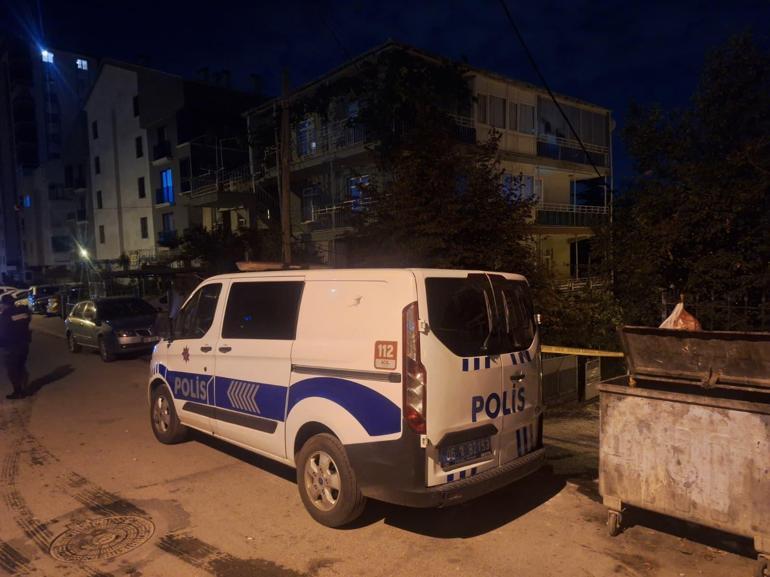 Ankarada 2si kardeş 3 kişi, bir apartman dairesinde öldürülmüş halde bulundu