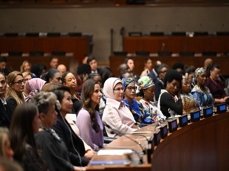 Emine Erdoğan: Çocuğun güvenliğini sağlama sorumluluğu hepimizindir