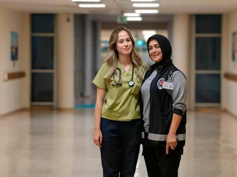 Aile bireylerinin çalıştığı ve doğdukları hastaneye doktor olarak döndüler