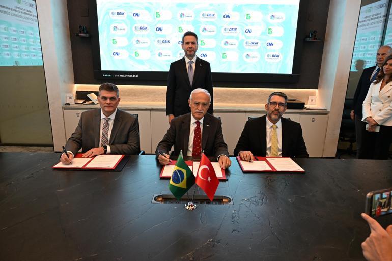 Bakan Bayraktar, ABDde iş dünyası temsilcileri ve yatırımcılarla bir araya geldi
