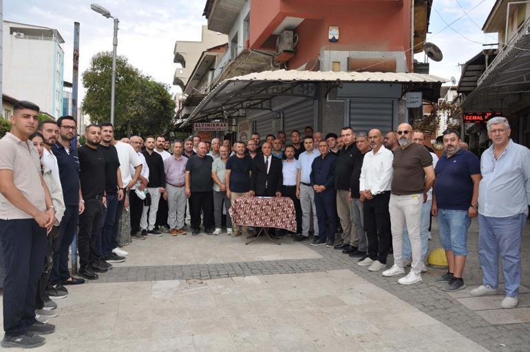Manisada silahlı soygun girişimi sonrası kuyumcu esnafı kepenk indirdi