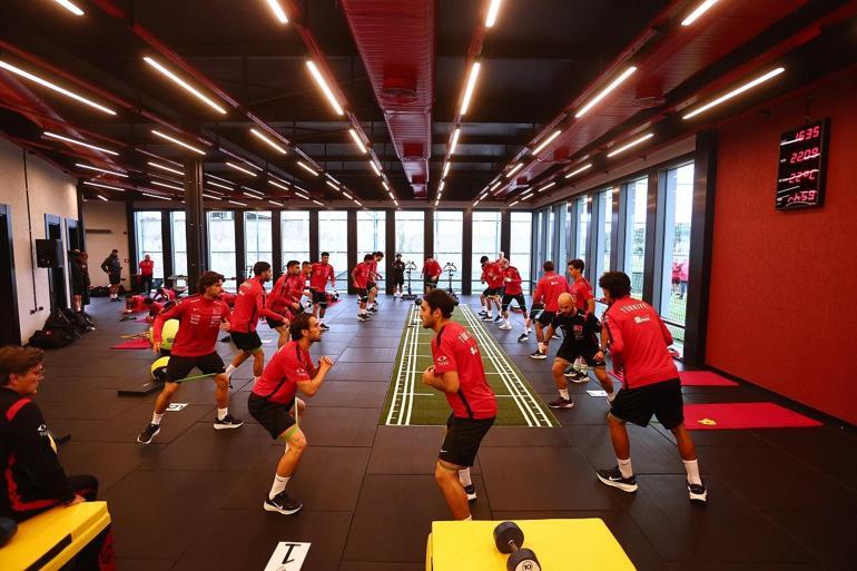 A Milli Futbol Takımı, Fransa maçının hazırlıklarına devam etti