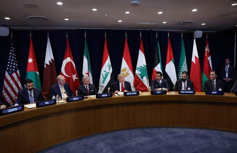 Cumhurbaşkanı Erdoğan, Trumpın Körfez ülkesi liderleri ile düzenlediği zirveye katıldı