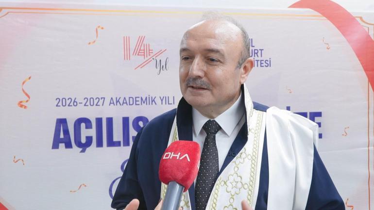 İstanbul Esenyurt Üniversitesinde yeni akademik yılın ilk dersi ‘milli teknoloji hamlesi’ oldu