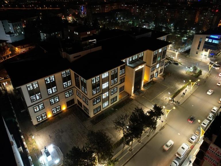 Yük asansöründe öğrencinin yaralandığı kazaya ilişkin inceleme